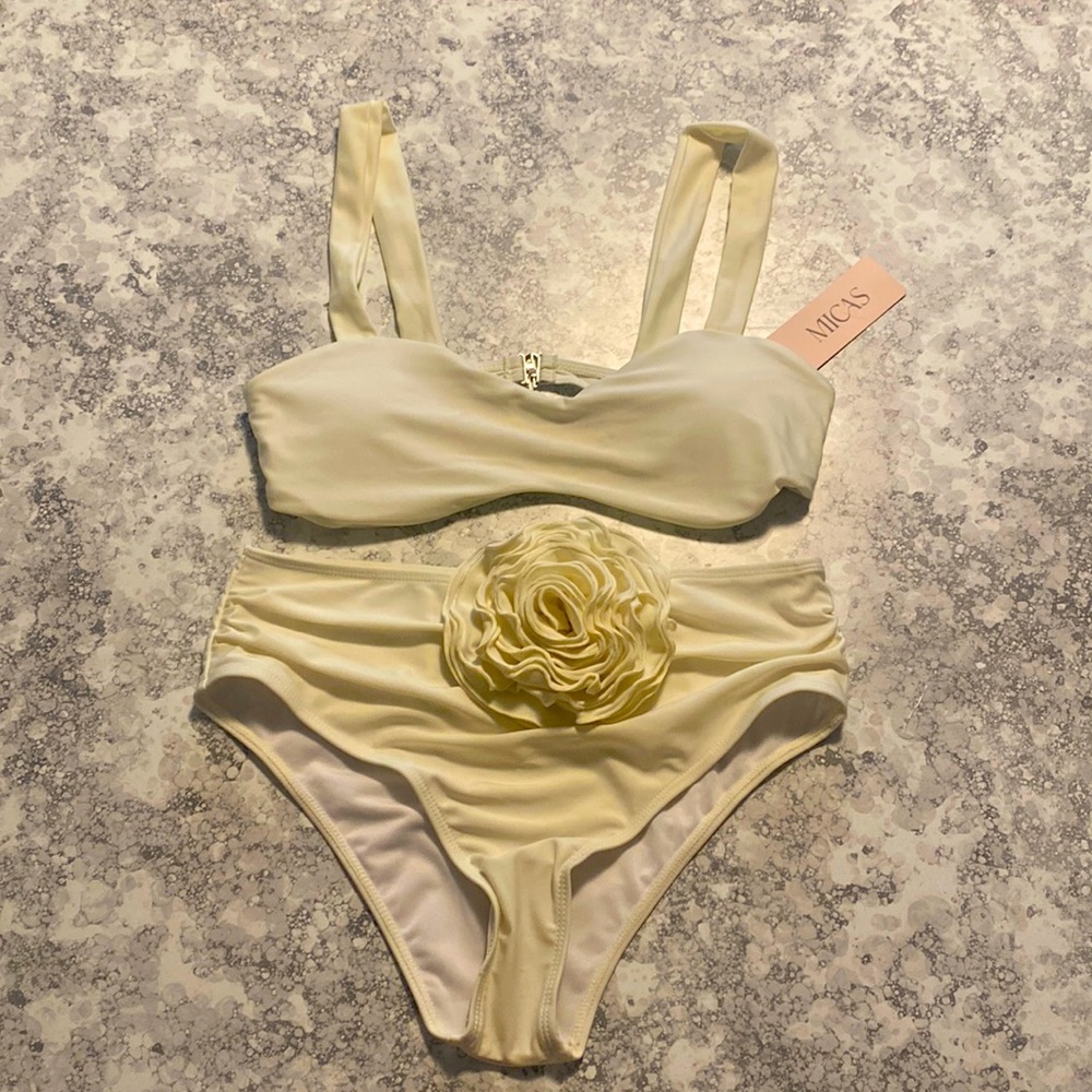 3D Flower Ruched Bikini Set